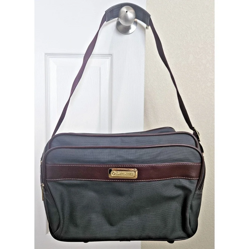 Vintage Samsonite Series 2100 Carry-On Travel Bag Gray Burgundy Shoulder Strap